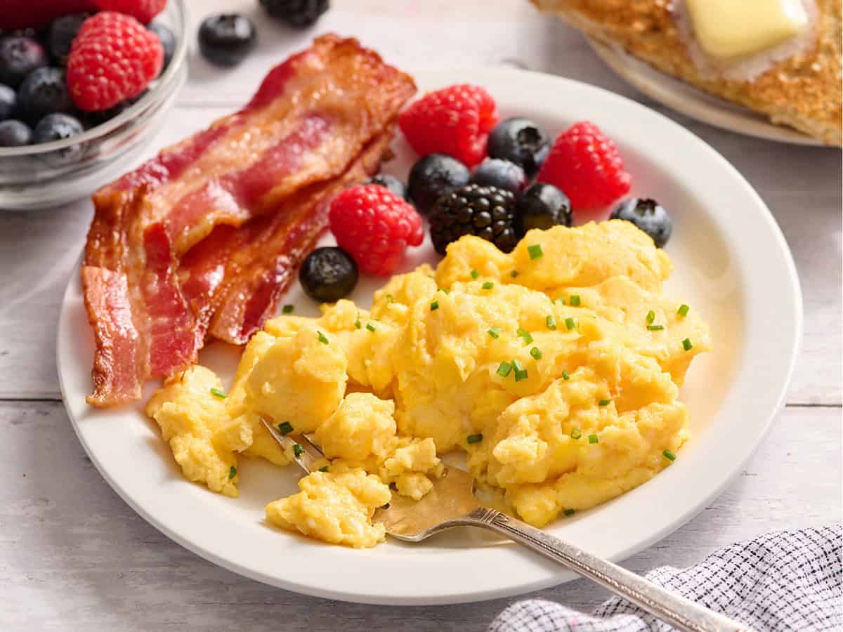 Cottage Cheese Eggs: Creamy Scrambled Eggs in 15 Minutes