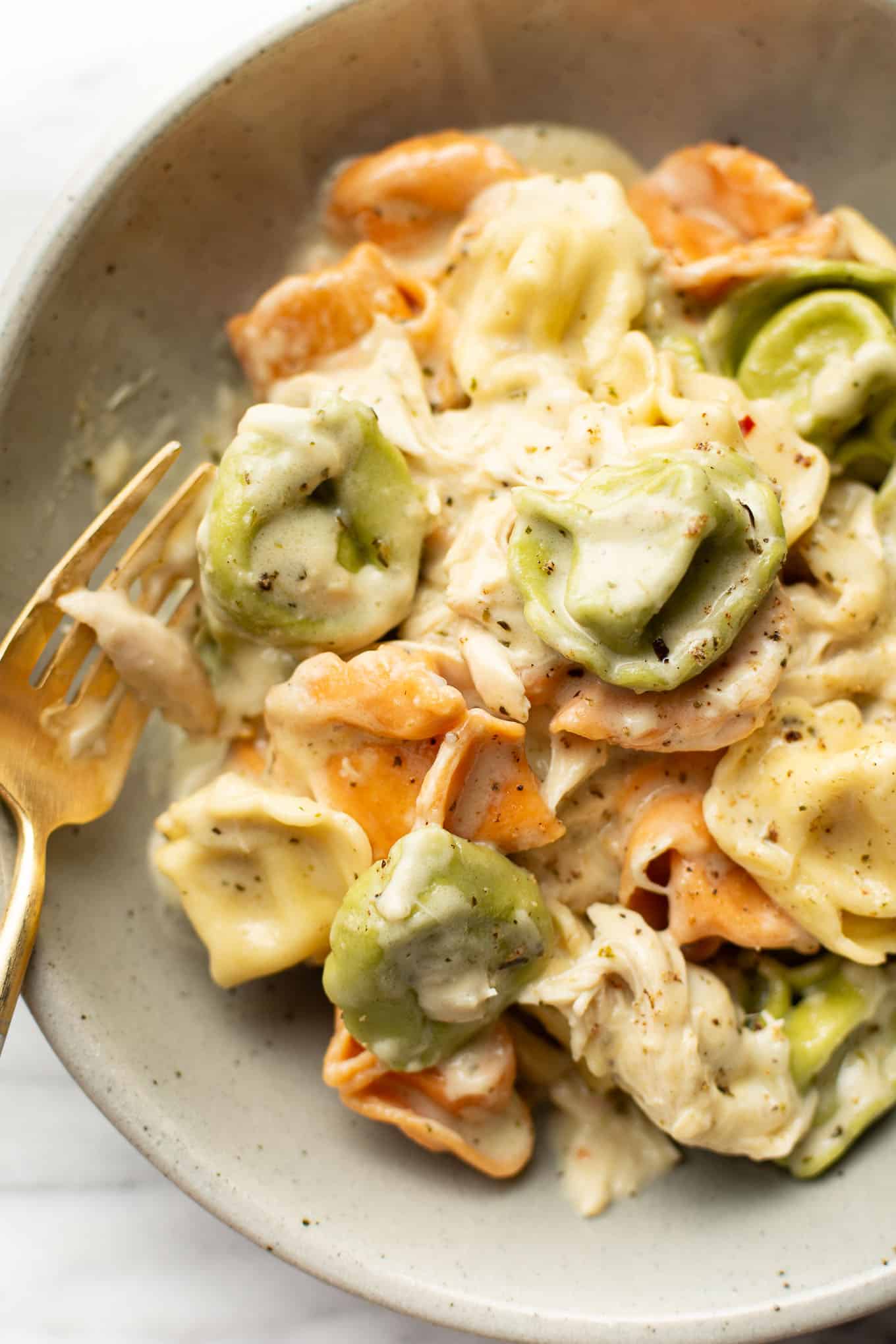 Creamy Pesto Chicken Tortellini (One Pan, 25 Minutes)